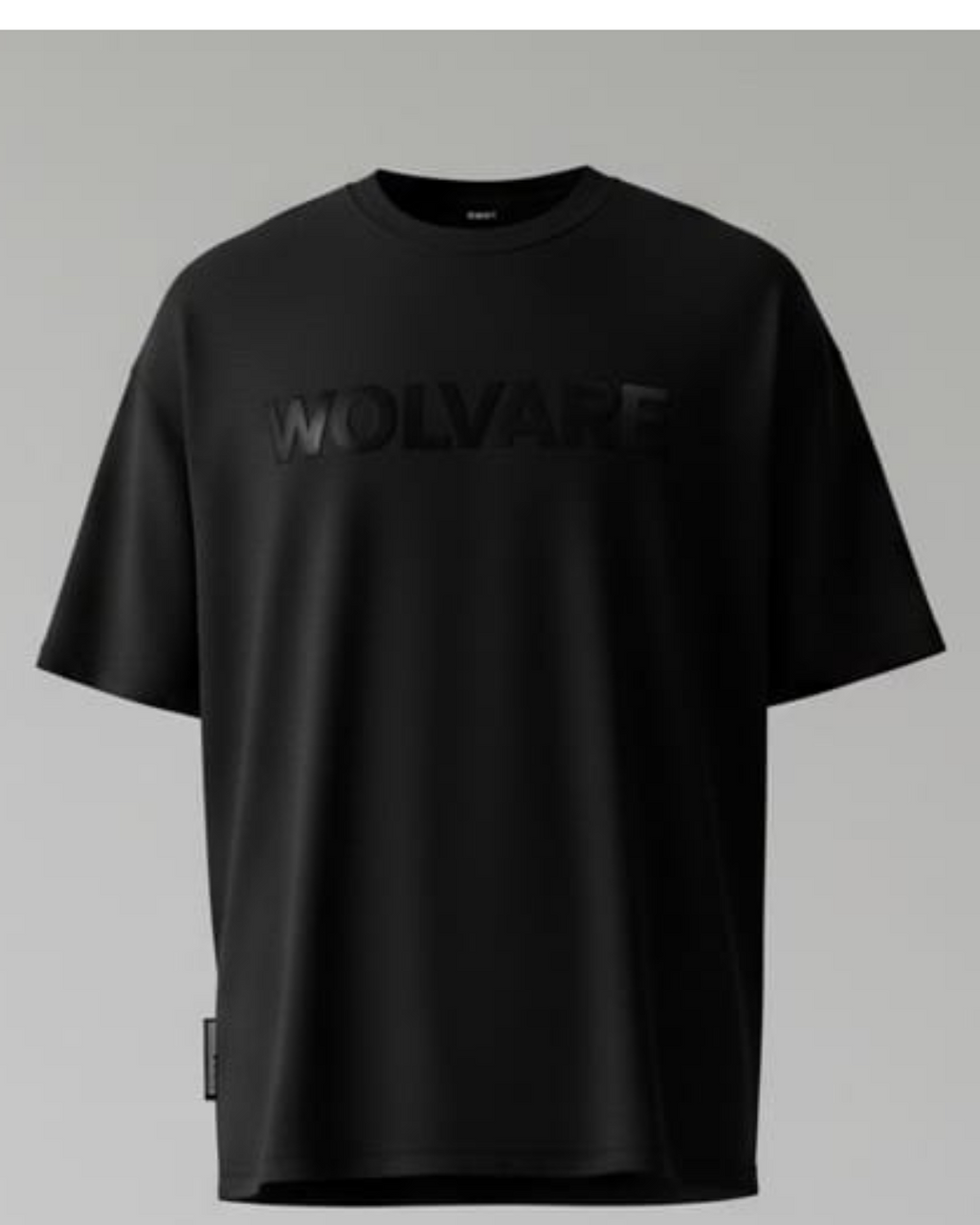 Own your look with the WOLVARE oversized t-shirt. Designed for modern comfort and a relaxed, fashion-forward silhouette, this tee features bold yet subtle WOLVARE branding. It's more than just a t-shirt